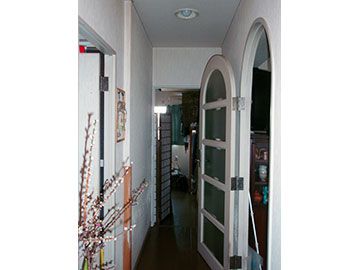 リフォーム前の廊下