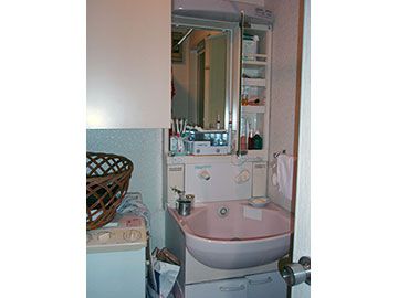 リフォーム前の洗面所