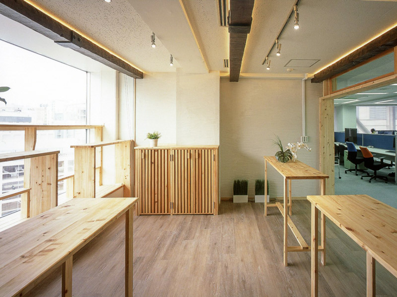 都心オフィスの癒やし空間