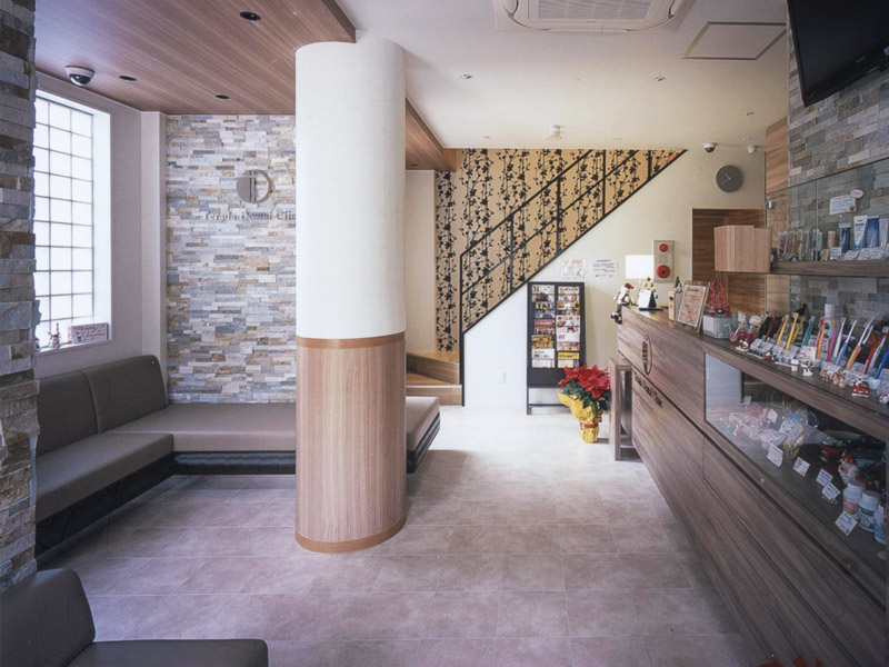 てらだデンタルクリニック 待合室